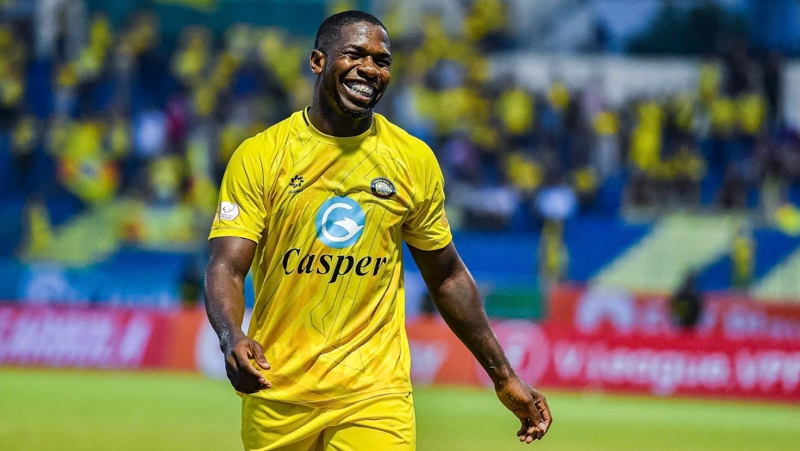 vff-thuc-day-ke-hoach-nhap-tich-tien-dao-rimario-cho-dt-viet-nam